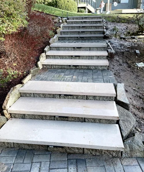 Staircase project completed in Sammamish 